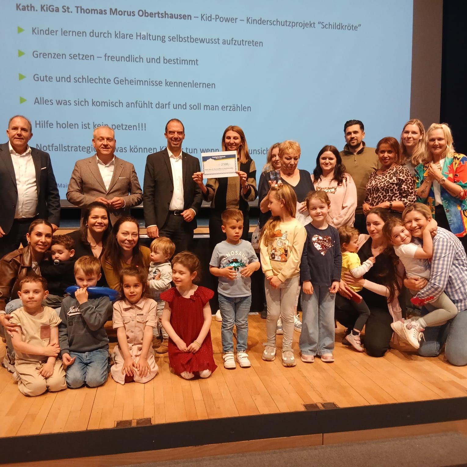 Preisverleihung an die Katholische Kindertagesstätte St. Thomas Morus, Obertshausen