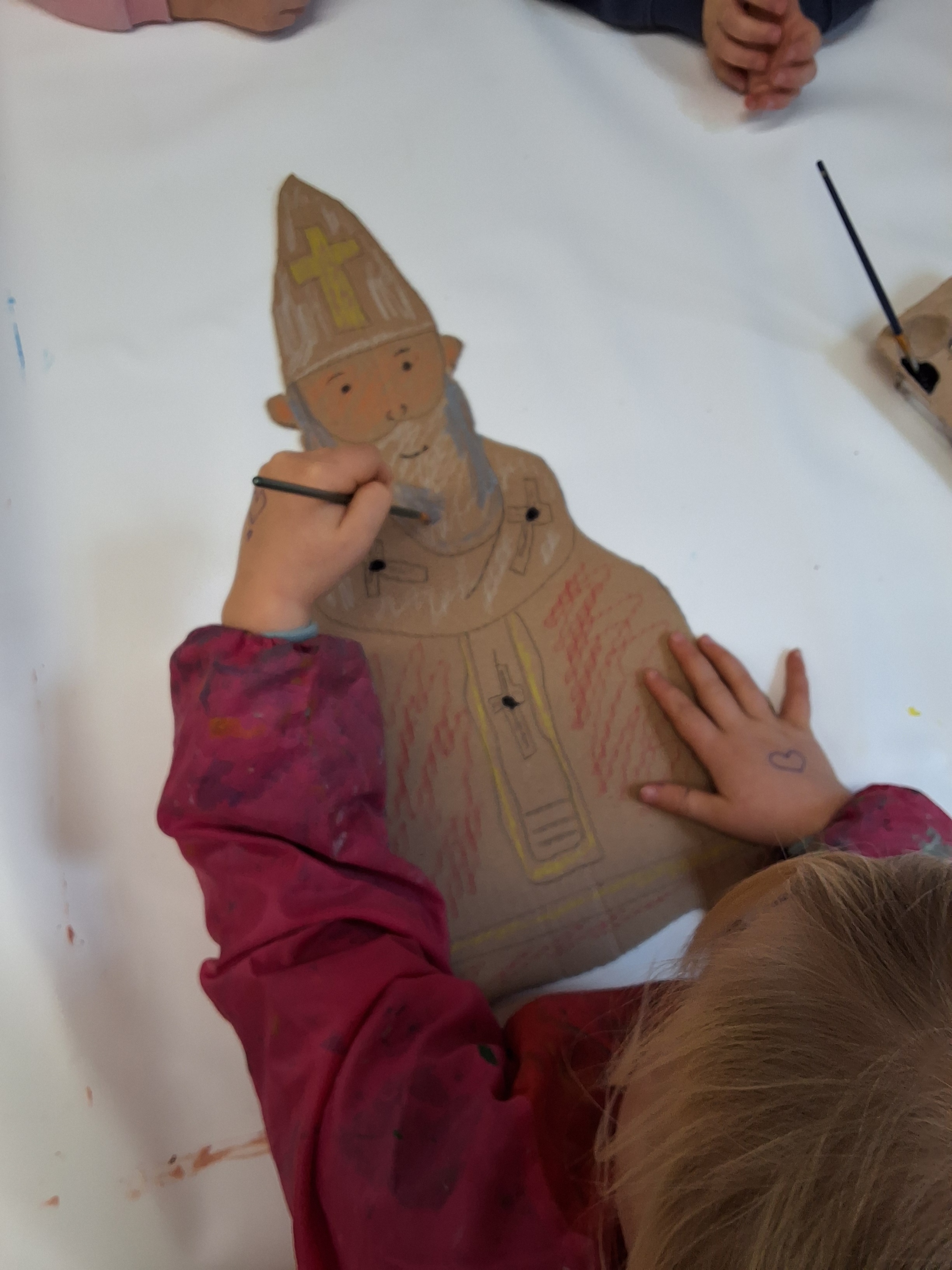 Ein gebastelter Nikolaus