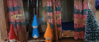 Gebasteltes Wichtelhaus